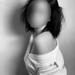 Petra, Szexpartner XI. kerület, 30 év nő XI. kerület Budapest Magyarország, +36706736432